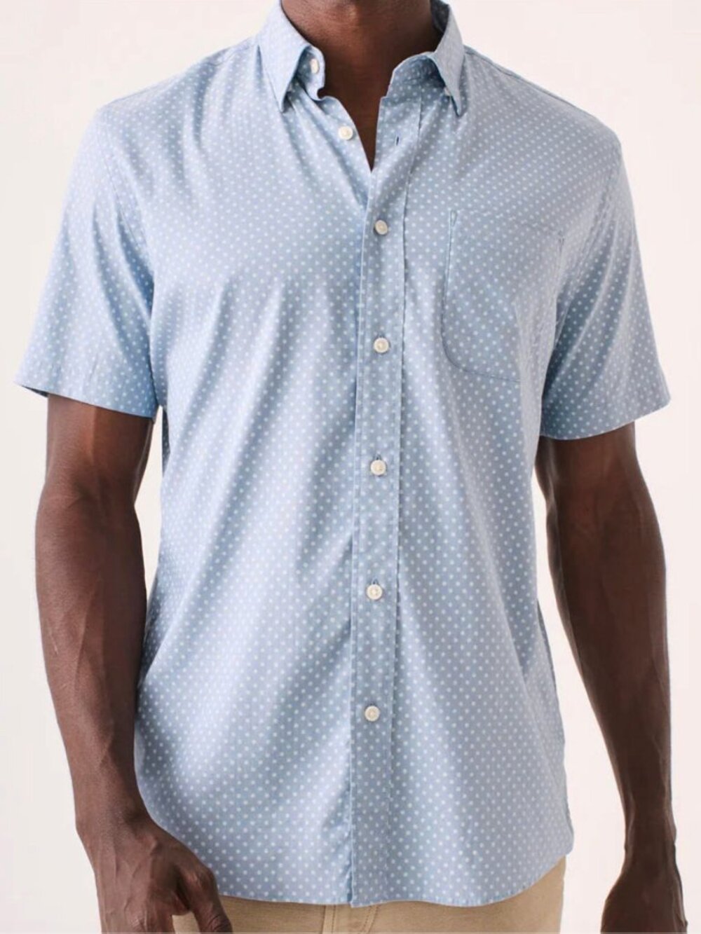 Faherty Movement Short Sleeve Shirt in Open Water Sunburst